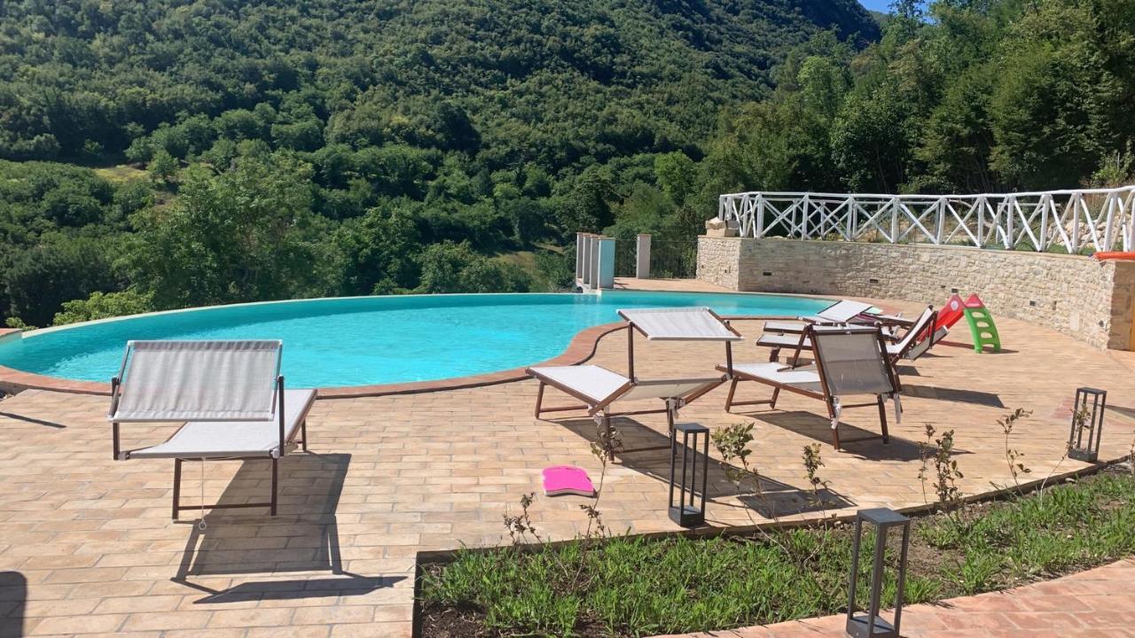 Agriturismo Pompagnano Bagian luar foto
